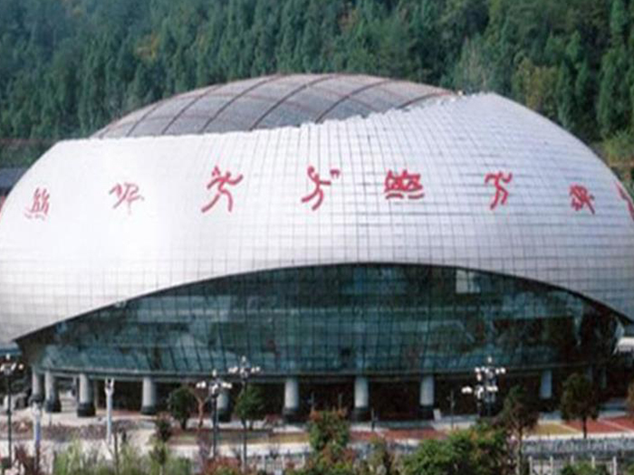 温州体育中心球形网架加工安装